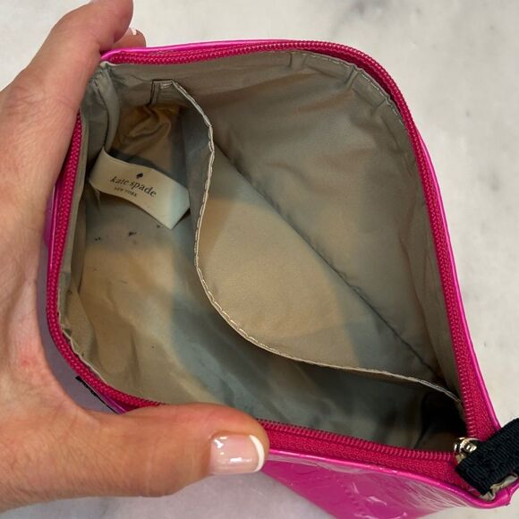 Kate Spade Fuchsia embossed logo Motif Travel Cosmetic Case Pouch Clutch - Picture 15 of 15
